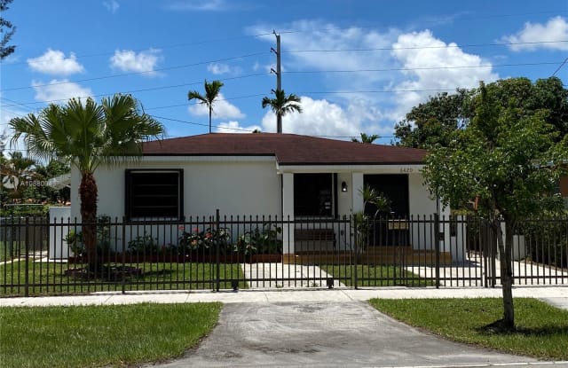 6420 Tamiami Canal Rd - 6420 Tamiami Canal Road, Miami, FL 33126