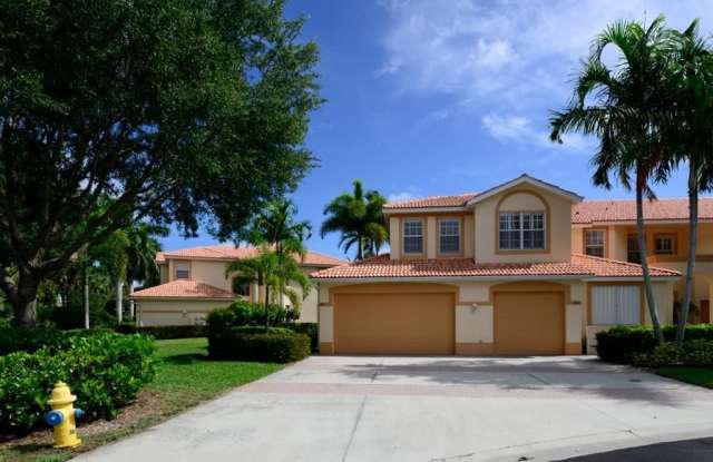 8990 Palmas Grandes Blvd unit: 201