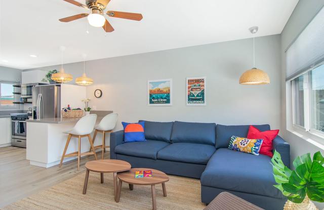 Cozy remodeled 2 beds 1 bath apt in Point Loma