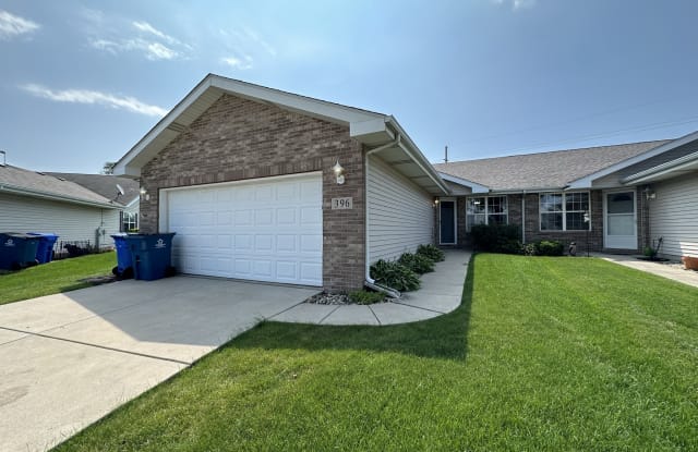 396 Golden Oak Ct - 396 Golden Oak Court, Crown Point, IN 46307