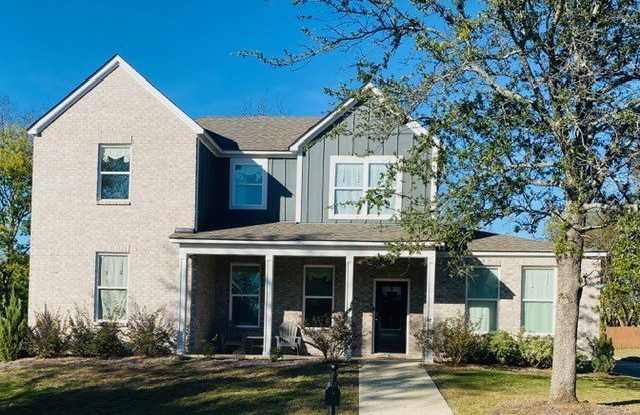 1620 Rosemary Park