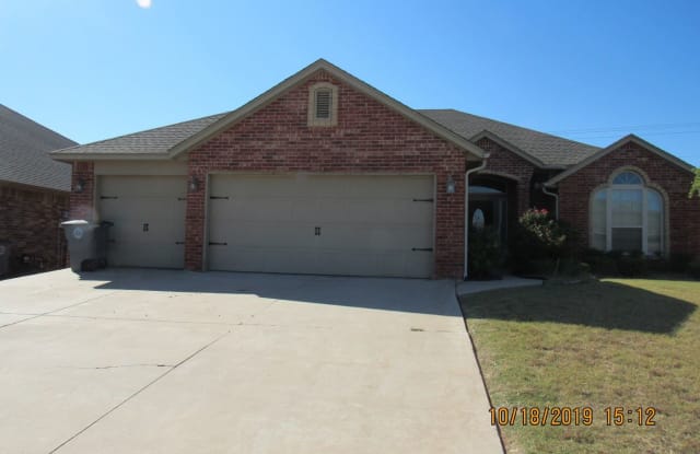 2205 SW Edinborough Drive - 2205 Southwest Edinburough Drive, Lawton, OK 73505