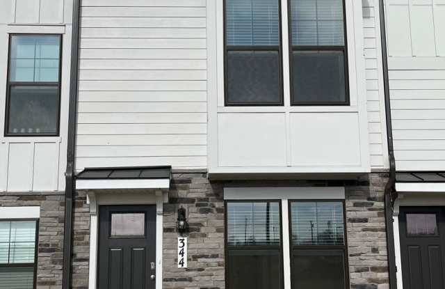 Photo of 344 Ensemble Way