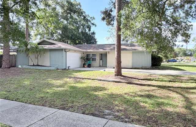 3601 FAIRWAY FOREST CIRCLE