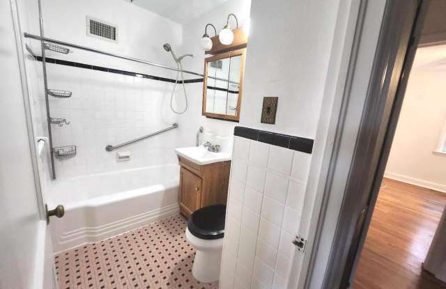 443 E PLEASANT Street