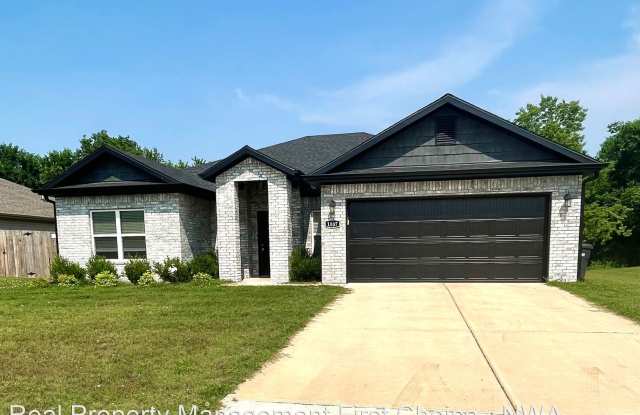 1007 N 27th St.