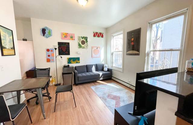 Photo of 46 Delle Ave #1A Boston MA 02120