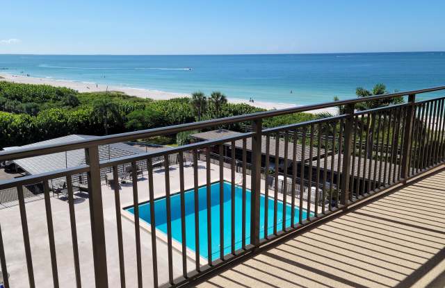 7650 Bayshore Dr Apt