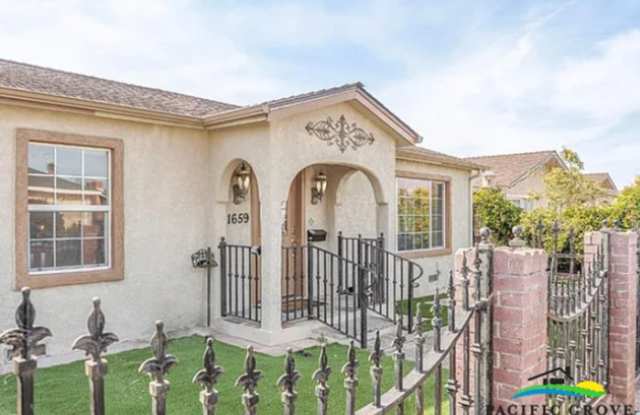 Photo of 1659 Luxton Street