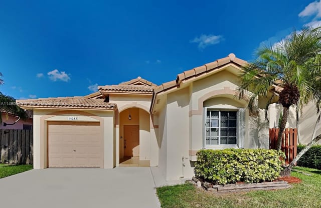 14257 SW 151st Ct - 14257 Southwest 151st Court, Country Walk, FL 33196