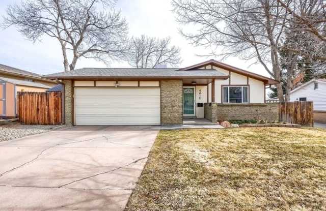 4610 S King St - 4610 South King Street, Englewood, CO 80110