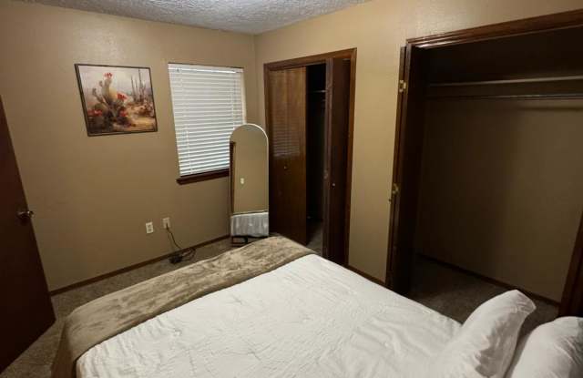 Northwest 74th Street - 7D