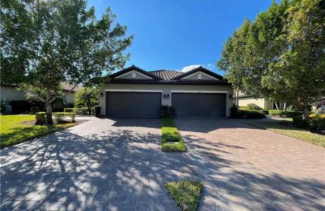 Photo of 8217 Lucello