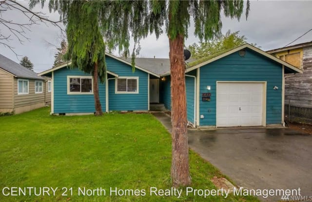 1212 9th St - 1212 9th Street, Marysville, WA 98270