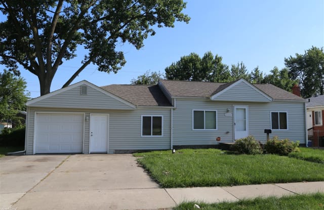 11030 Chalmers Ave - 11030 Chalmers Avenue, Warren, MI 48089