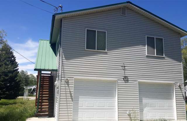 Photo of 329 N Tyler Ave B