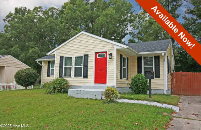 Photo of 1015 River Street