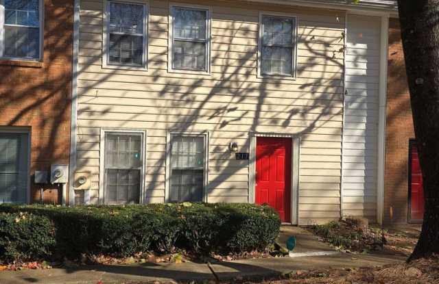Great Roswell Location!