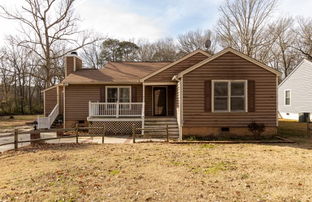 1305 Roundtree Drive - 1305 Rountree Drive, Rocky Mount, NC 27804