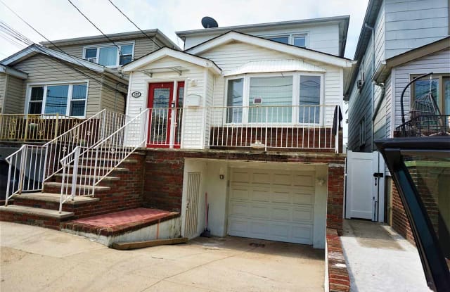 377 CATOR AVE - 377 Cator Avenue, Jersey City, NJ 07305