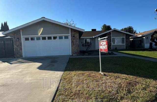 951 Orangewood
