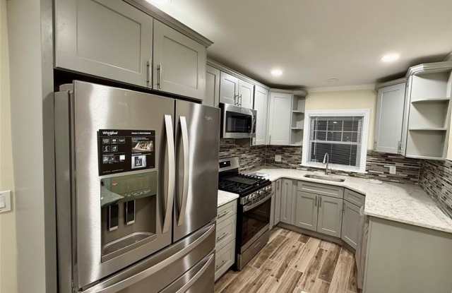 Photo of 113 Carroll Avenue