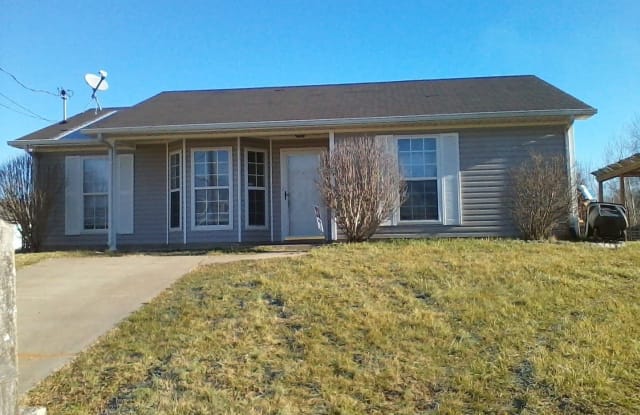 1066 Shadow Ridge - 1066 Shadow Ridge Avenue, Oak Grove, KY 42262