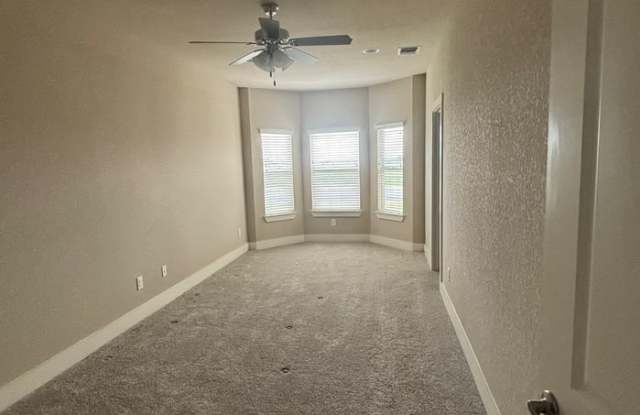 100 Strawberry Fields