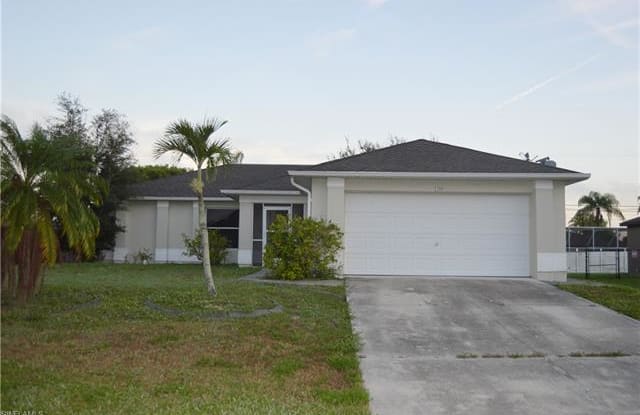 1305 SW 10th ST - 1305 Southwest 10th Street, Cape Coral, FL 33991