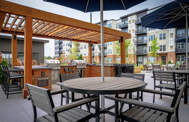 Legacy Commons at Signal Hills 55+ Apartments