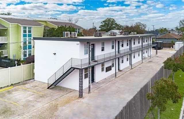 Photo of 529 CENTRAL Avenue