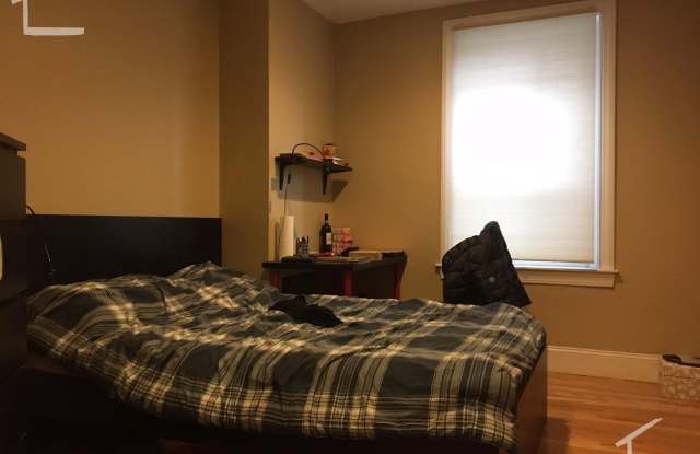 HOT BROOKLINE LISTING!!!!!