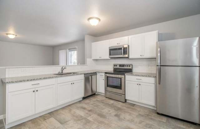 5452 Eagle Glen Drive Southwest