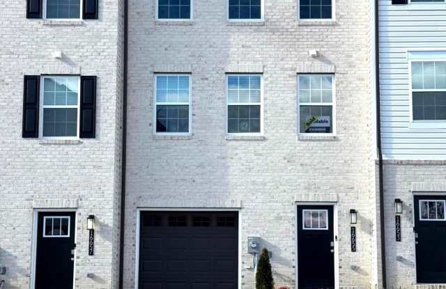 Photo of 16655 GREEN GLADE Drive