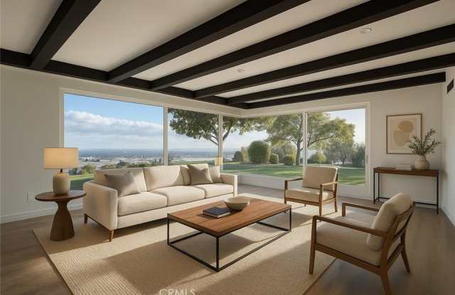 1904 Linda Flora Drive