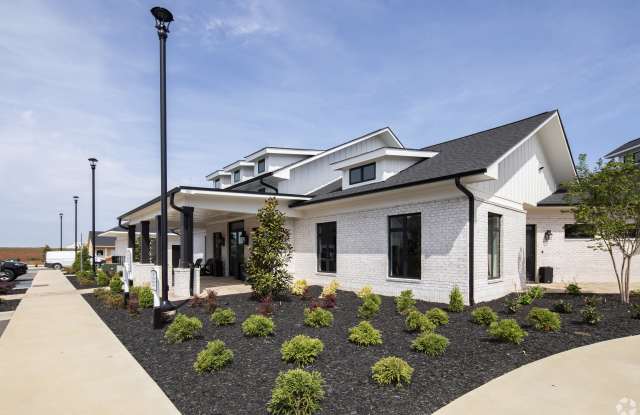 Photo of Villas at Capital Twenty