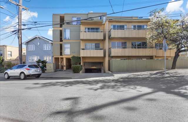 528 Merritt Ave #208 - 2 Bedroom | 1 Bath