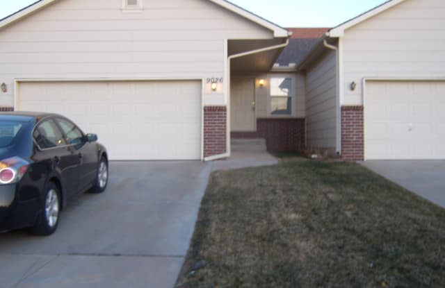 9053 W Meadow Park - 9053 West Meadow Park Court, Wichita, KS 67205