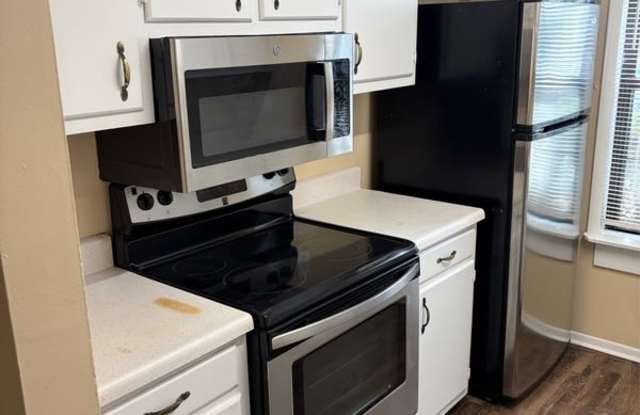 Photo of 2346 Horne Avenue