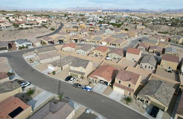 2412 Village Dr