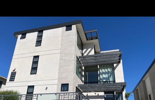 Bayview Townhomes at Point Loma