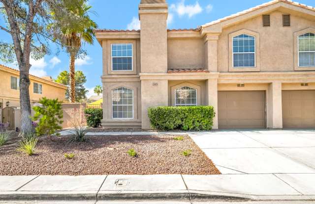 Cute 3 bedroom townhouse in Henderson!