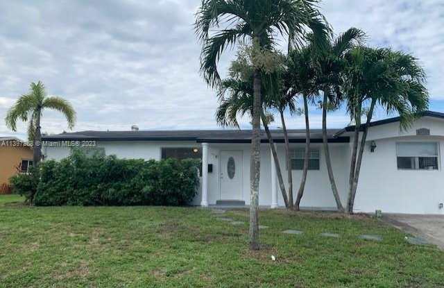 4930 NW 13th Street