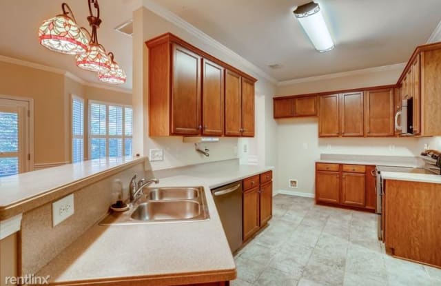 246 Parc vie Ln - 246 Parc View Ln, Cherokee County, GA 30188