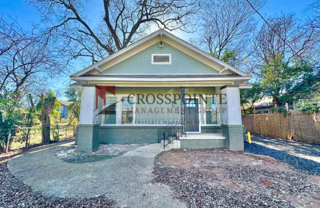 E Noble St 403/ 405  LEASE UP ONLY