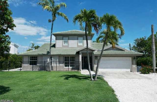 780 Beach Road