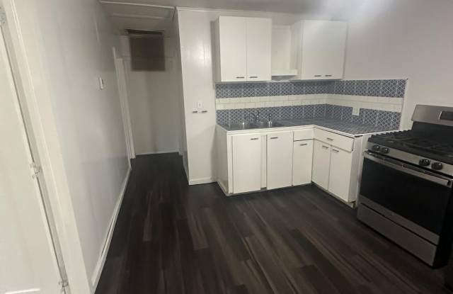 1611 Indian trail - 1