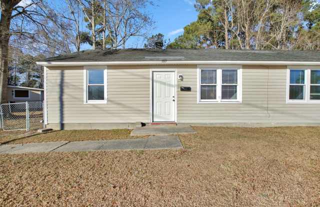 2 Bedroom Duplex in Jacksonville