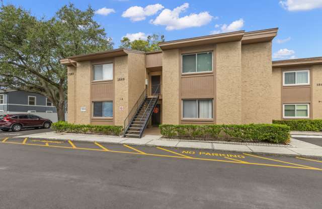 1589 Greenlea DriveUnit 3