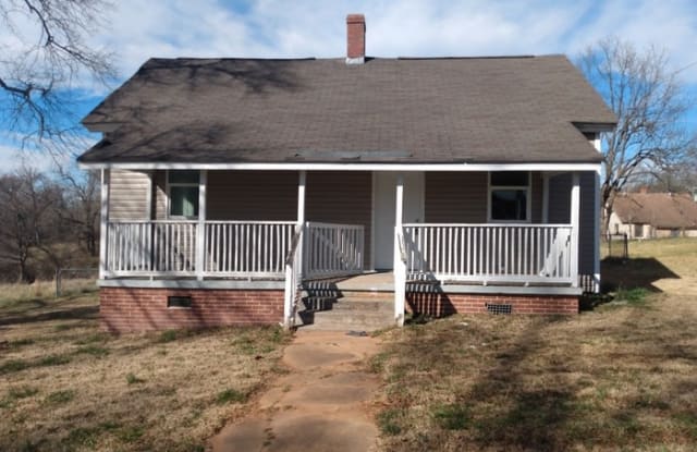 714 Jefferson Street - 714 Jefferson Street, Clinton, SC 29325